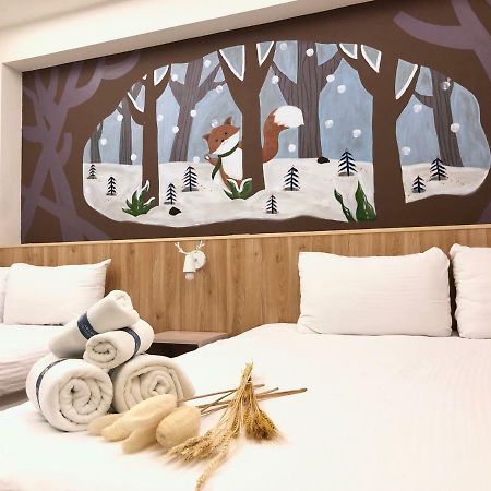 Hotel Kaohsiung Time'S Zewnętrze zdjęcie