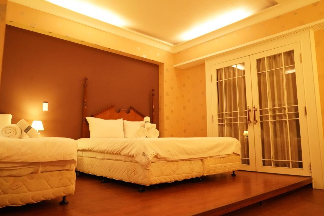 Hotel Kaohsiung Time'S Zewnętrze zdjęcie