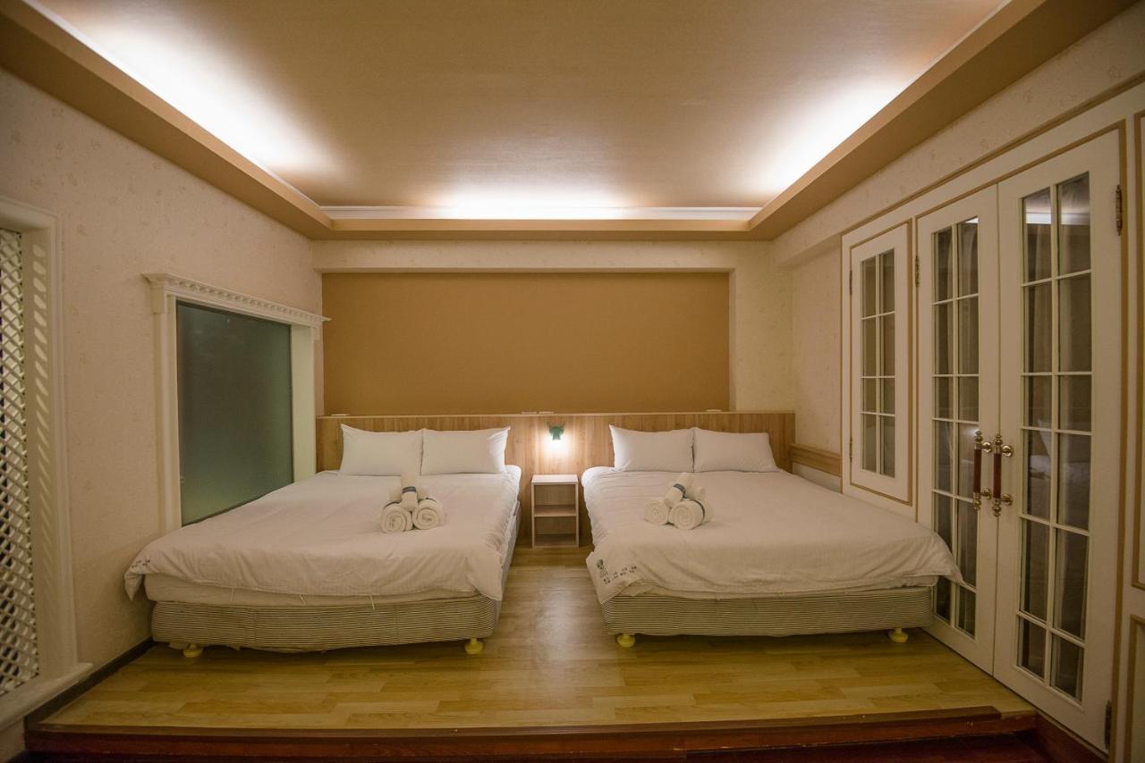 Hotel Kaohsiung Time'S Zewnętrze zdjęcie