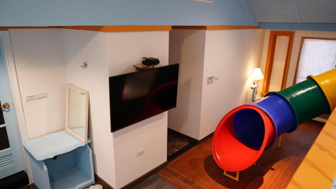 Hotel Kaohsiung Time'S Zewnętrze zdjęcie