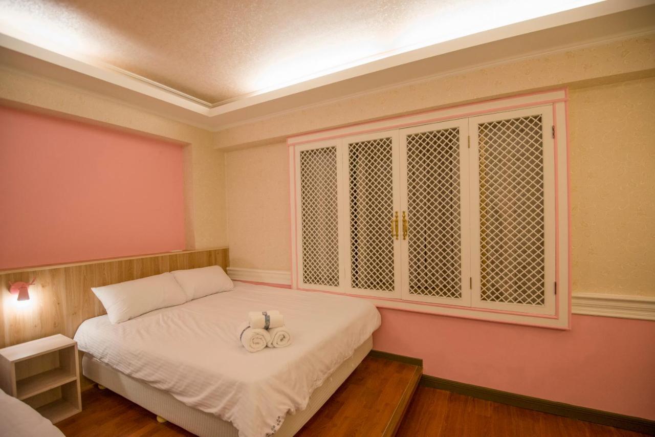 Hotel Kaohsiung Time'S Zewnętrze zdjęcie
